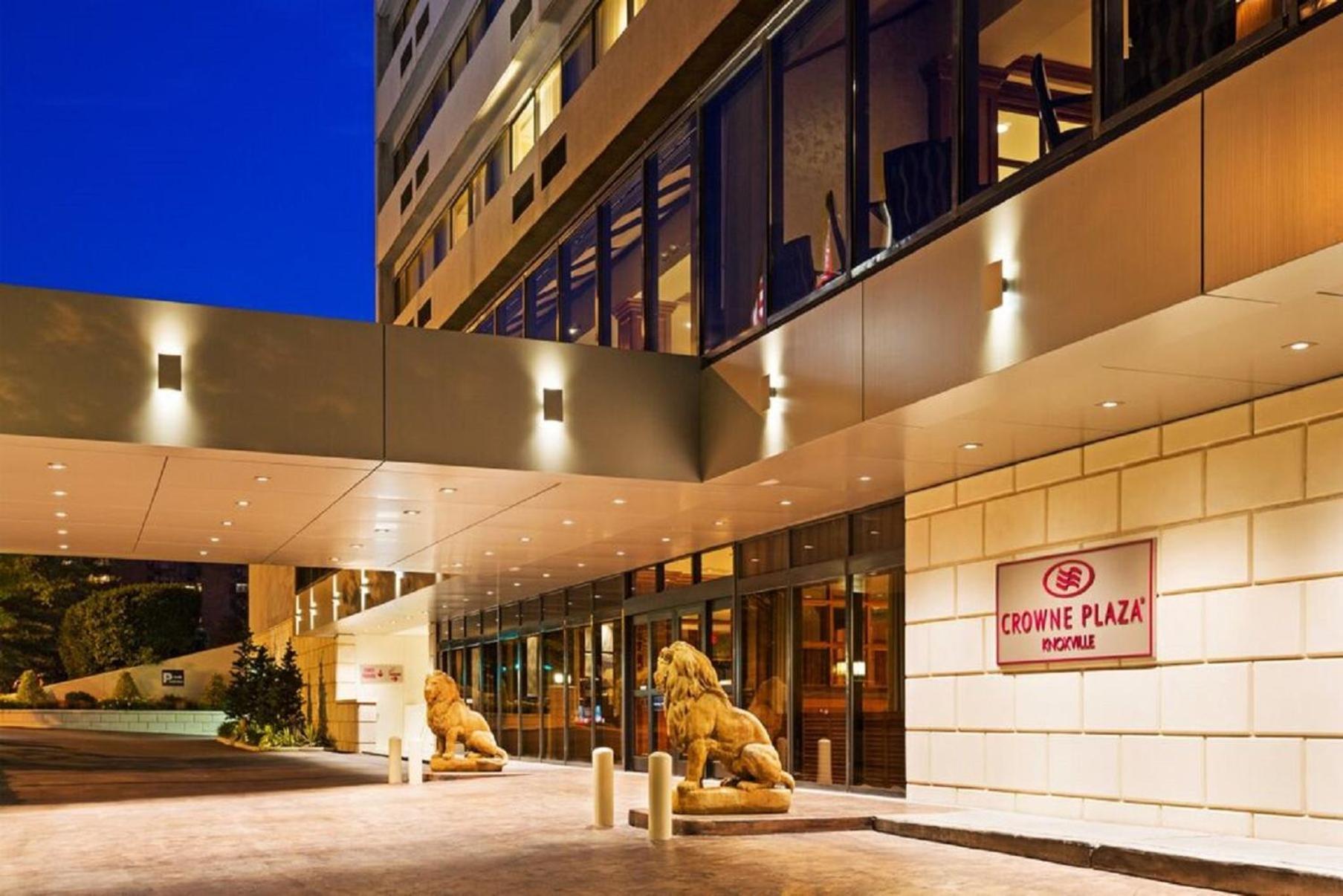 Crowne Plaza Knoxville Downtown University, An Ihg Hotel Exterior photo